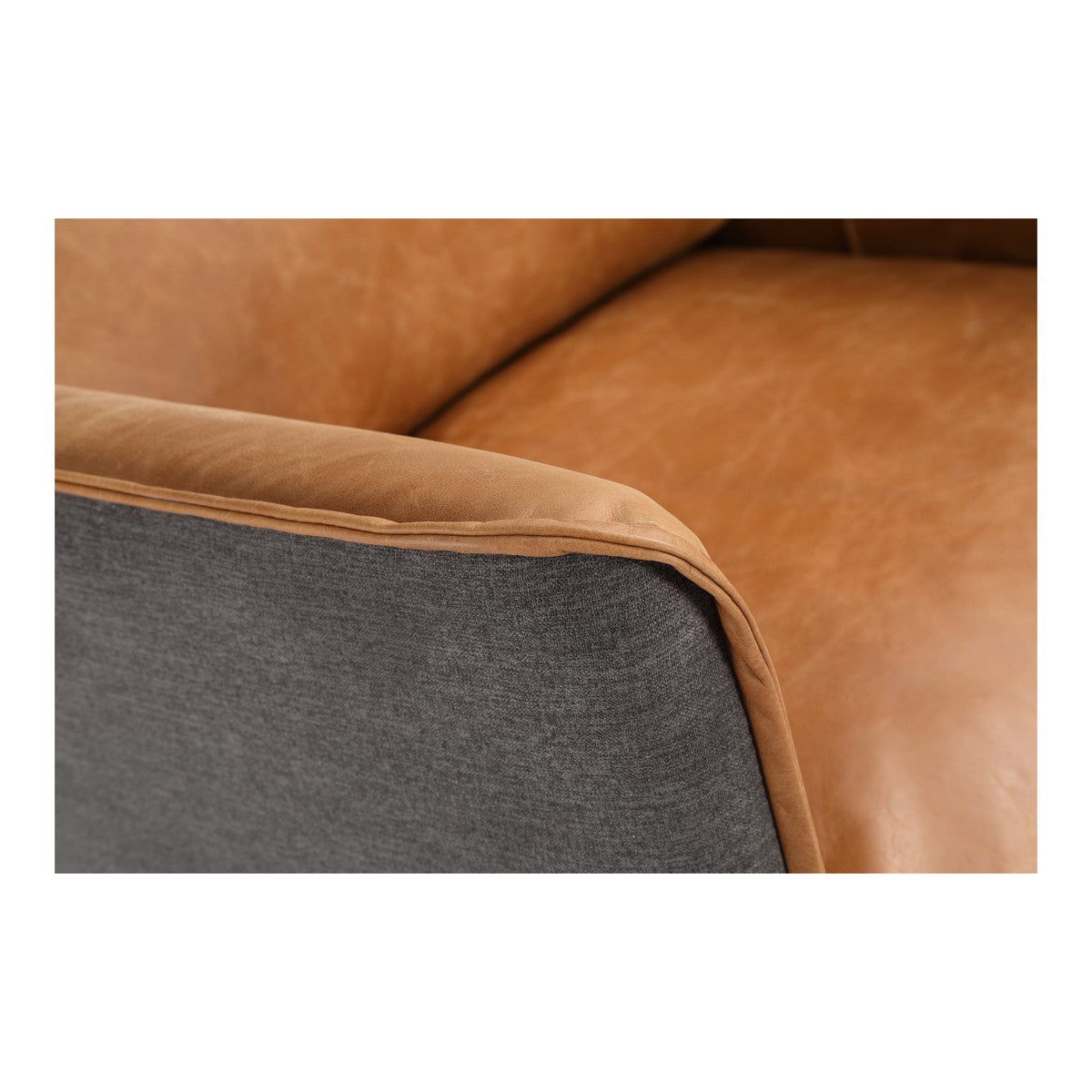 Moe's Home Collection Messina Leather Arm Chair Cognac - PK-1096-23