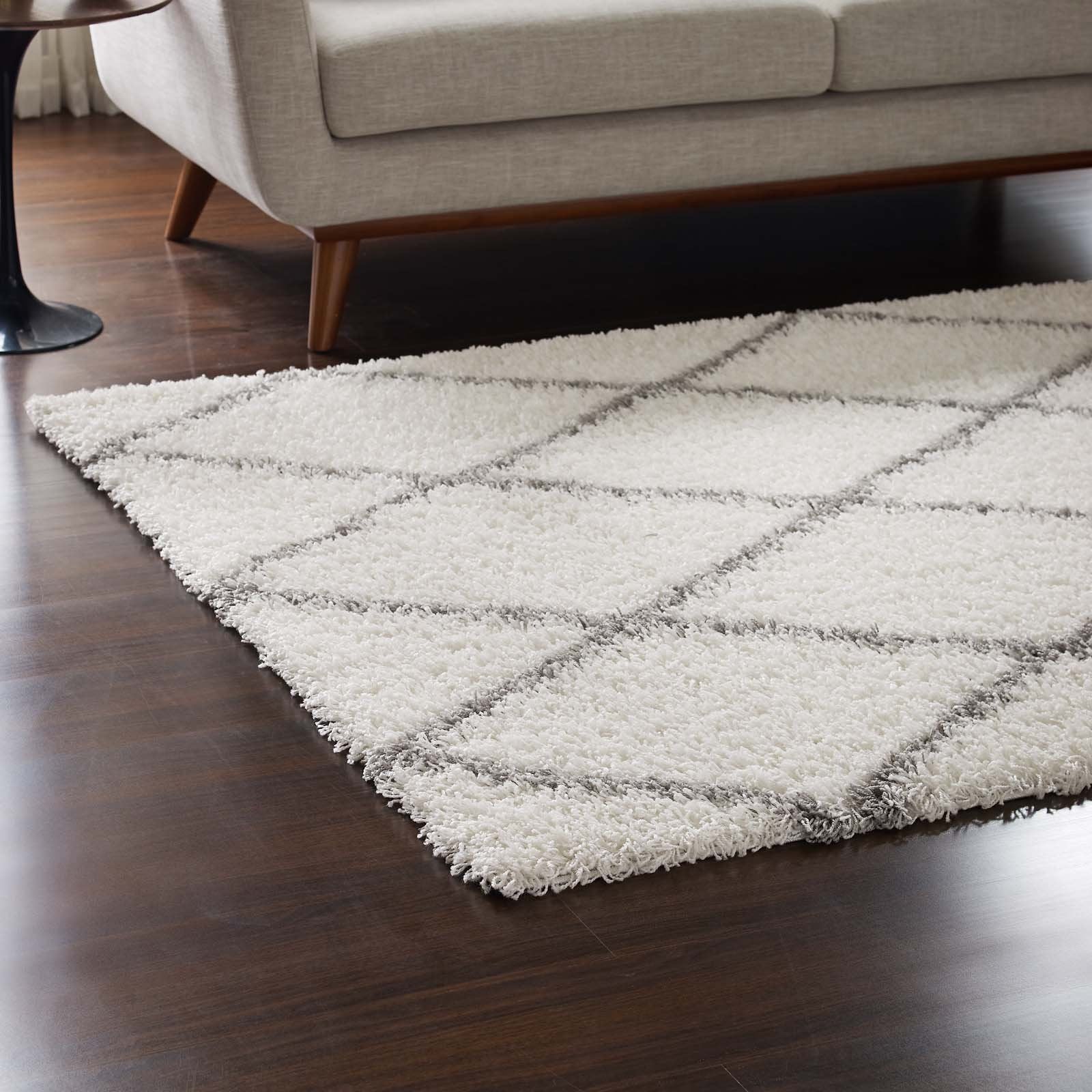 Modway Furniture Modern Toryn Diamond Lattice 5x8 Shag Area Rug - R-1144-58